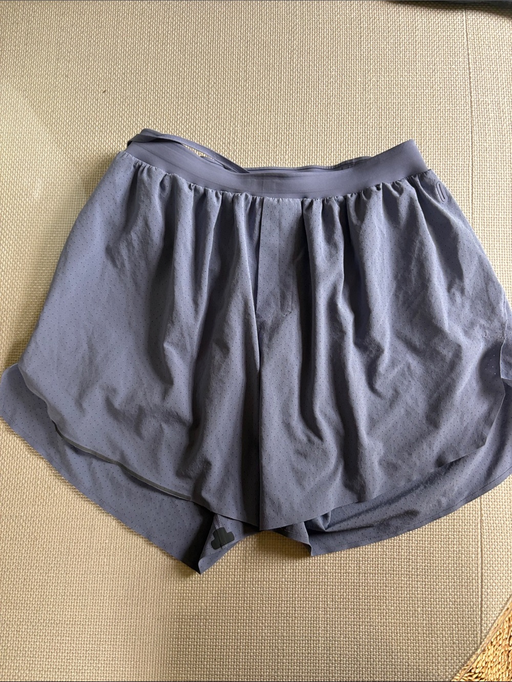 Lululemon fast and free shorts. 5.5 Men's. Size small